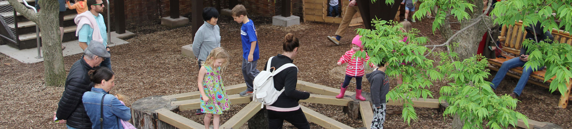visitors at the gardens
